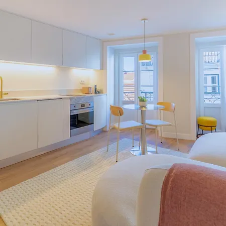 Apartment Bright & Stylish Renovated Flat In Heart Of Chiado